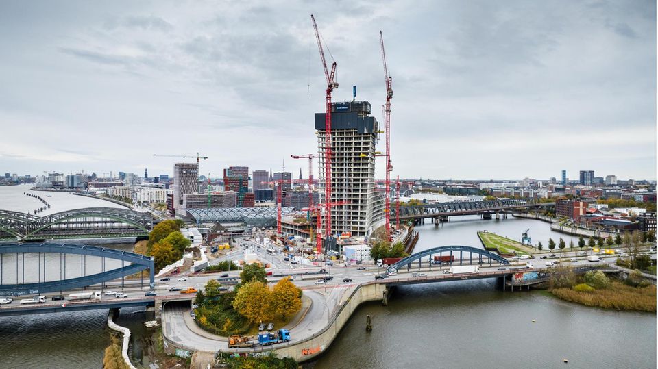 View of the construction site of the Elbtower in Hamburg