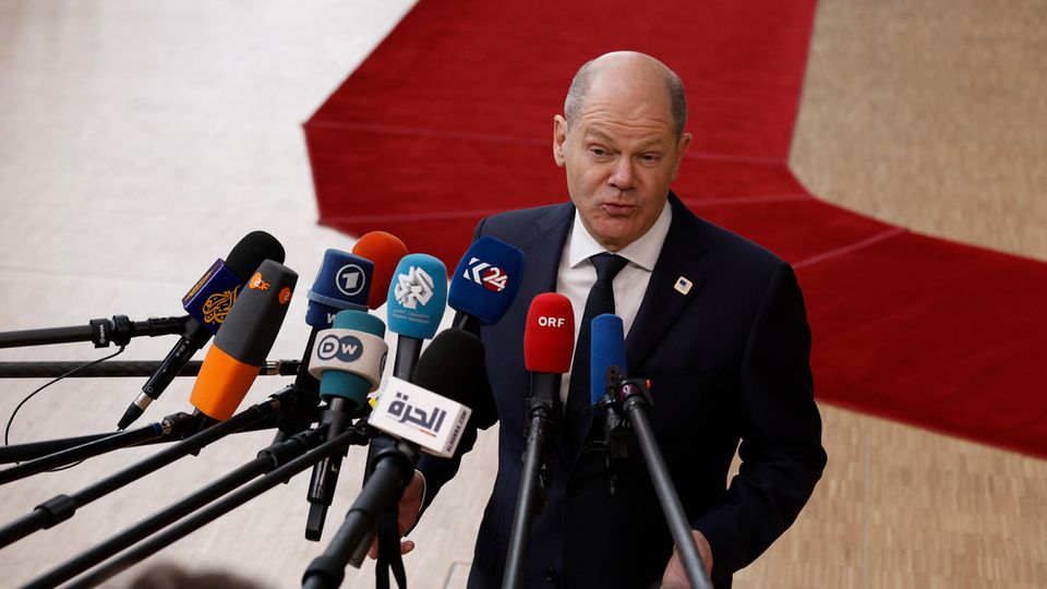 Olaf Scholz gives a press conference at the Eu Summit
