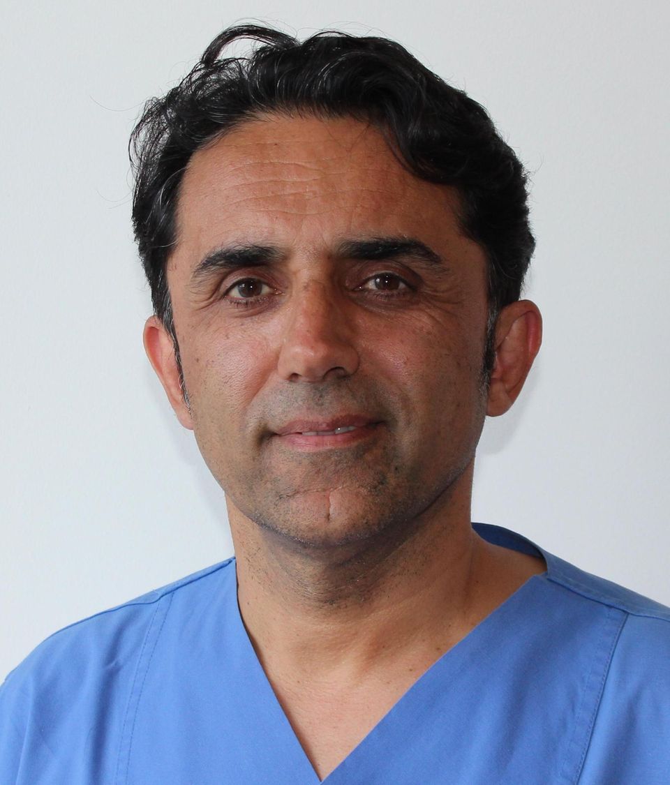 Portrait Dr.  Behrus Subin, cardiologist practicing in Hamburg