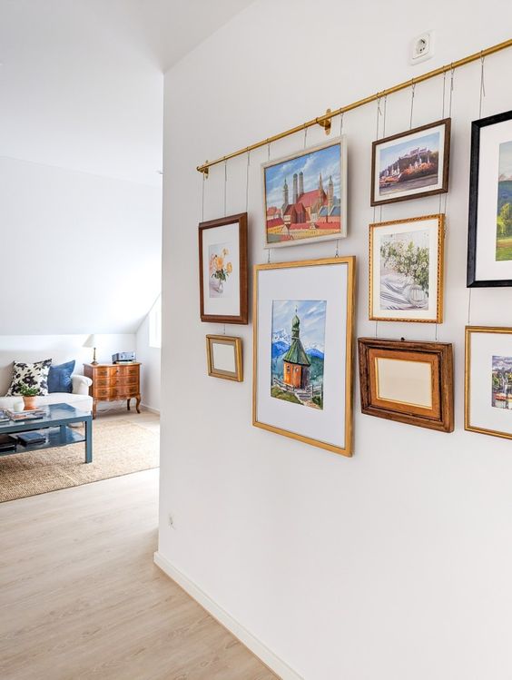 An Ikea Hack to create an art gallery at home