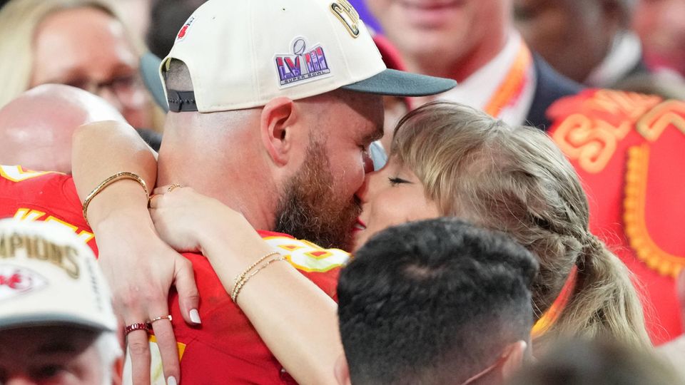 Taylor Swift and Travis Kelce 2024