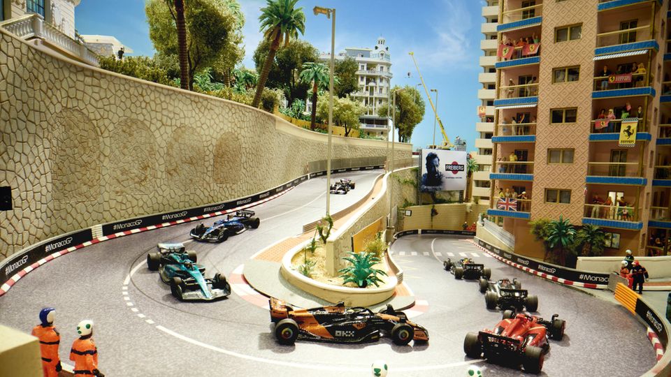 Like the original: mini race track is reminiscent of Grand Prix