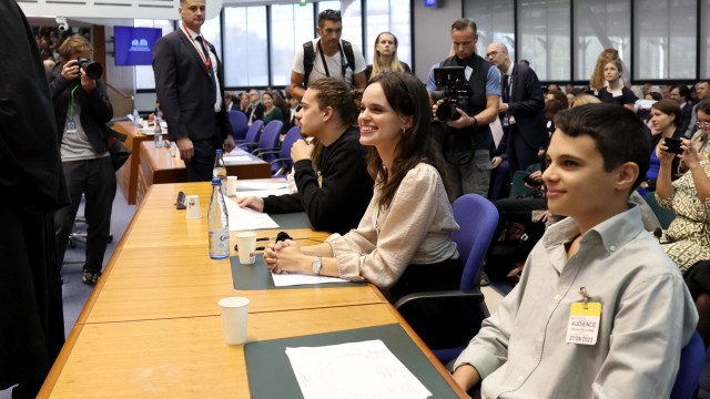 Climate change: Three of the six young Portuguese suing the Council of Europe countries at the hearing of the case in the Strasbourg court in September.