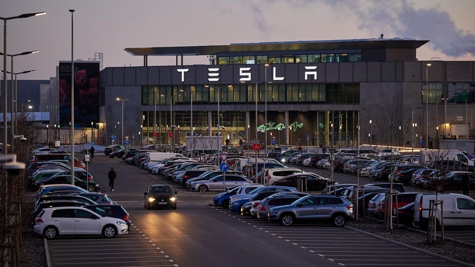 Tesla in Grünheide: Car manufacturer sows doubts about the reliability of the limit values ​​in counter reports