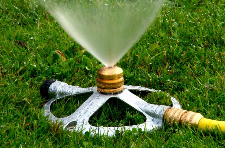 Surface Watering Sprinkler