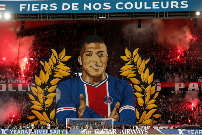 The tifo with the image of Kylian Mbappé, presented by PSG supporters, ahead of the match against Toulouse, at the Parc des Princes, May 12, 2024.